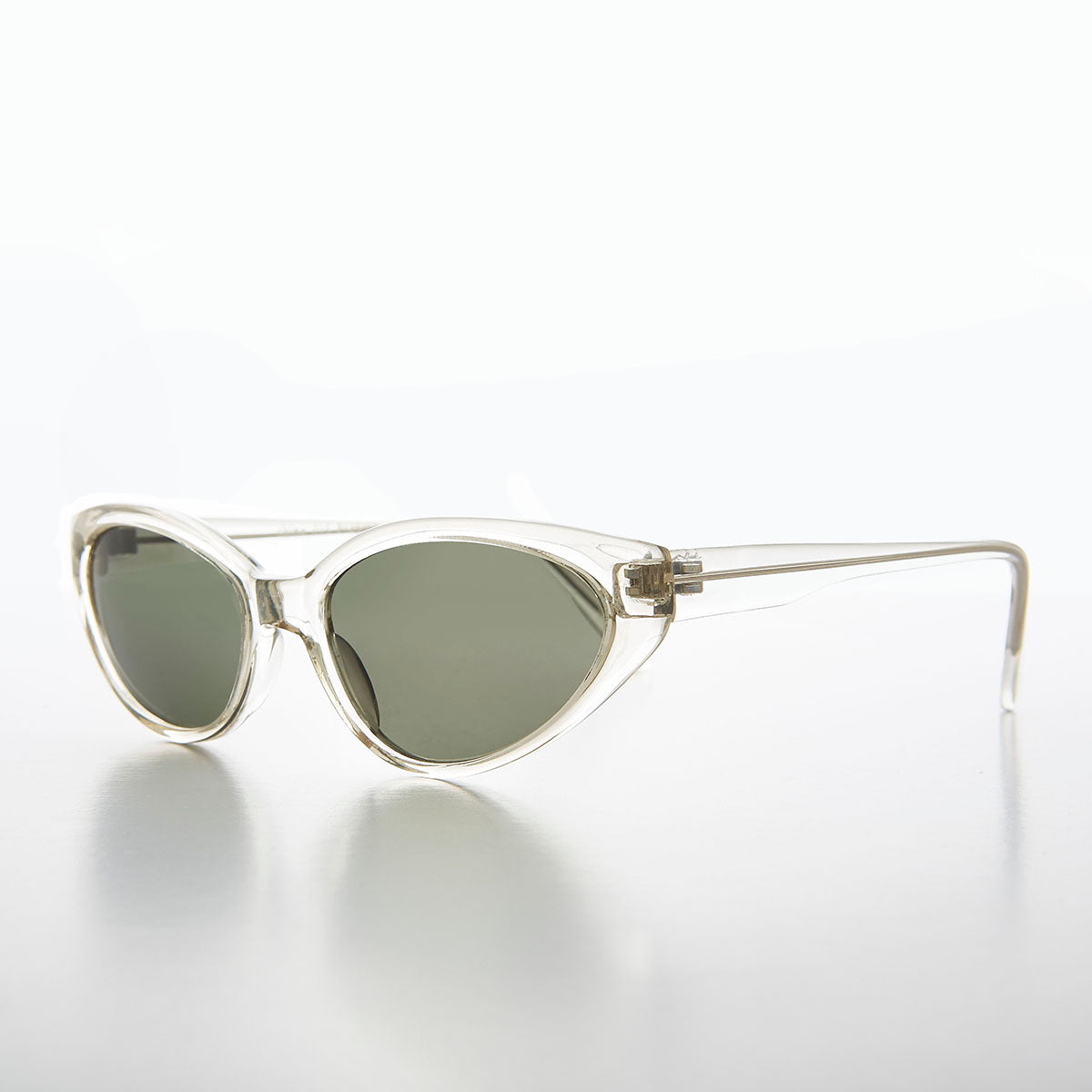 Shallow Lens Extreme Cat Eye Sunglass - Alexa